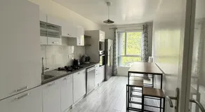 Grand appartement 2 chambres lumineux et moderne à Honfleur - Image 3