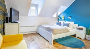 Quiet charming apartment near the center - Image 2