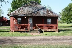 Turn On Inn - Image 2