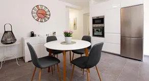 Santa Cruz Apartments Supetar - Image 3