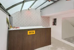 SPOT ON Hotel Blue Moon - Image 4