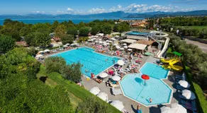 Hotel Cristina - Image 2