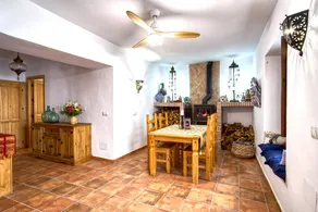 La Vieja Botica - Image 4