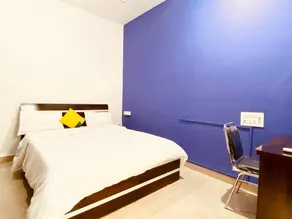 Lovely Ac Room Between Pune Airport Osho Garden - Image 2