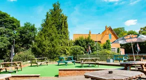 The George Hotel, Dereham - Image 4