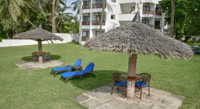 North Coast Beach Hotel - Image 3