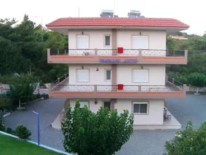 Pasalis Apartments - Image 2