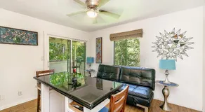 Charming Beach Apartment Your Hawaiian Getaway - Image 4