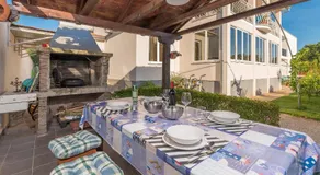 Spacious 3-BR Apartment Vita - Free Bikes & Parking - Image 4
