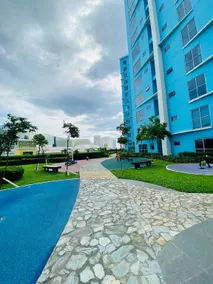Luxury Staycation beside Okada  - Image 2