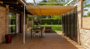 Casa Rustica con piscina en Girona - Image 3