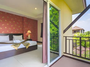 Suphan Lake Hometel - Image 2