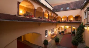Boardinghouse Hotel Münchner Hof Pfarrkirchen - Image 2
