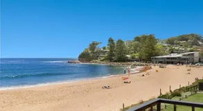 Sandy Cheeks - Sunny Beachfront Location - Image 5