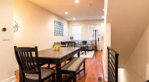 Beautiful Lux 4 Bedroom*Near PENN/CHOP*Roof Deck - Image 5