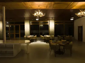 Hotel Anand Sarovar - Image 4