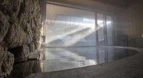 Refre Hotel - Image 4
