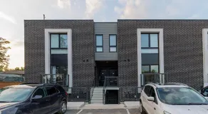 Exquisite 2 Bedroom Apt, mins to the falls. - Image 2