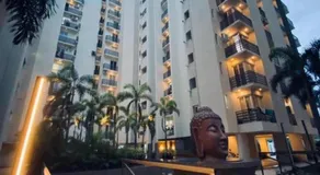 Infinity Penthouse with Pool, Sauna, Gym - Image 3