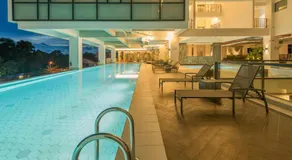 Jinhold Hotel & Serviced Apartment - Image 2