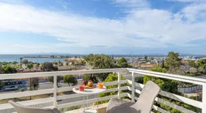3 Bedroom Apartment Suite in Glyfada - Image 5