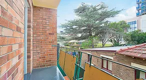 Burwood Cozy Studios - Image 4