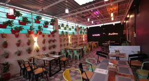 The Gravity Inn - Image 5