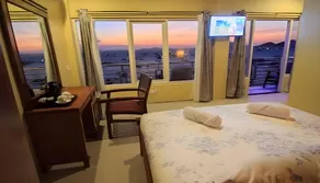 Maxima Pearl Hotel - Image 2
