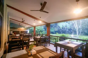 Chitwan Paradise Hotel - Image 4