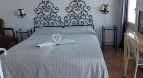 villa la guardia - Image 2