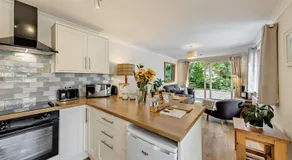 2 Bed in Crewe oc-83192 - Image 5