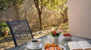 The Citrus Yard in Politika, 2 bedrooms apartment - Image 4