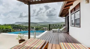 Charming cottage located in Cap Estate - Orchid Cottage home - Image 3