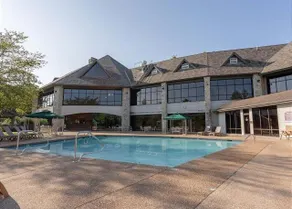 Paradise Lodge Home - Image 3