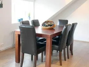 Rey Apartments - Image 2