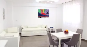 Mondo Suites Apartments - Image 5