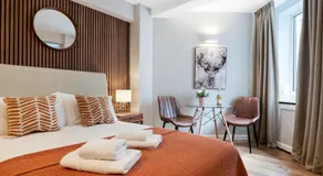 Elegant Apartment in Chelsea - Image 2