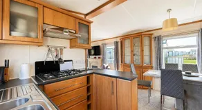 Lovely 7 Berth Caravan With Free Wifi In Skegness Ref 67009L - Image 3