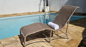 Charmosa e ampla suíte - Image 2