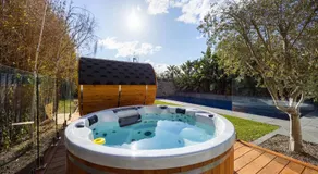 Blairgowrie Beachside Retreat Solar Heated Pool - Image 4
