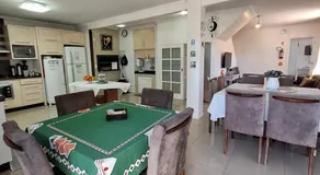 Hotel Hospedagem Palhoça com piscina - Image 3