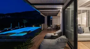 Eliandreia Luxury Villas - Image 5