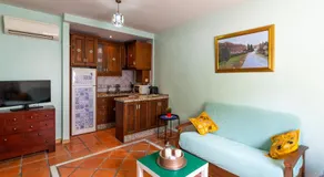 tuGuest Aljibe del Rey Apartment - Image 2