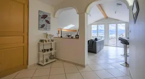 Cabana & Panorama Lac Annecy Parking & Terrasse - Image 4