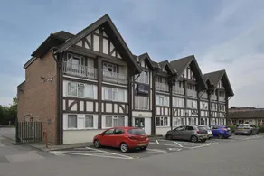 Travelodge Birmingham Sheldon - Image 5