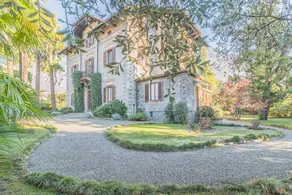 Villa Guzzi Mandello - Image 2