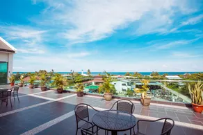 Friendly Hotel - Image 2