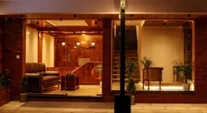 ARIAT AVENUE - Image 4