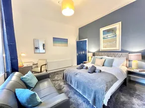 Ideal 4-bed stay-away-home sleeps 6 in Preston - Image 2