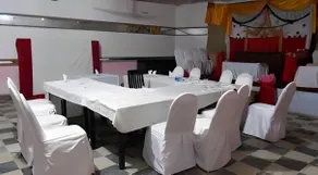Lords Hotel Gujranwala - Image 2